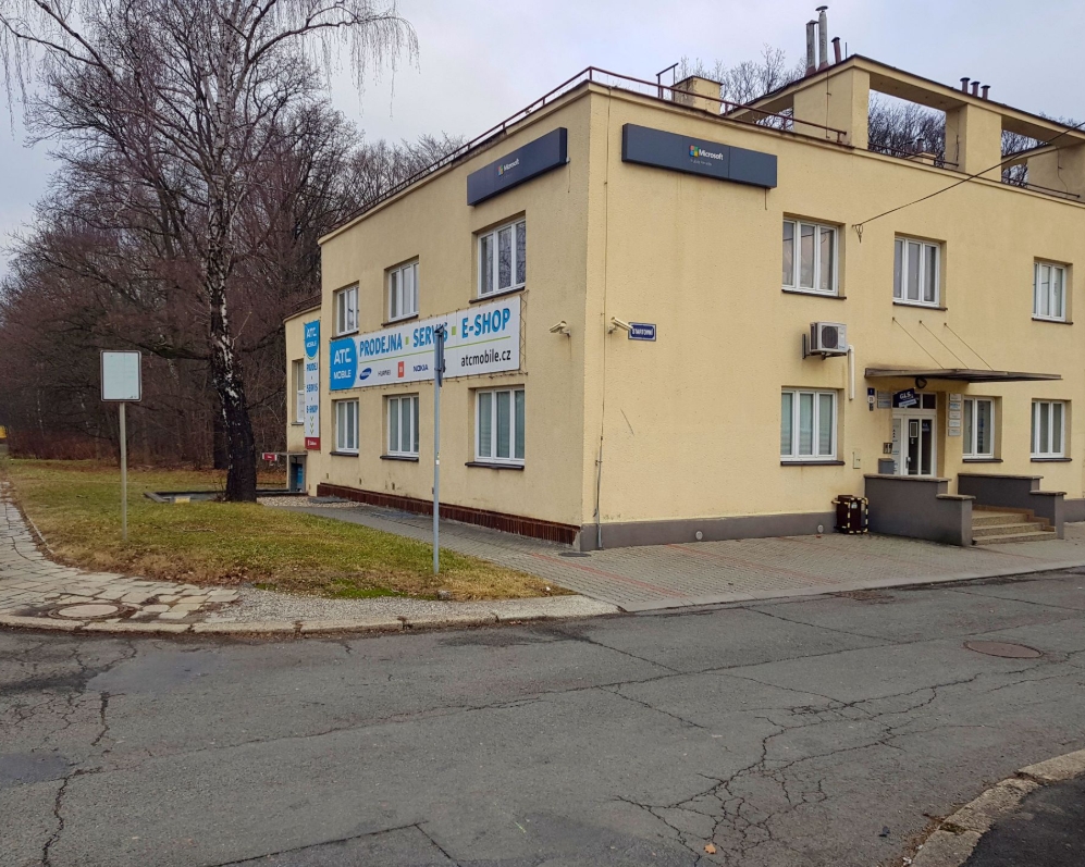 Komerční prostory Startovní-pronájem - 2.NP